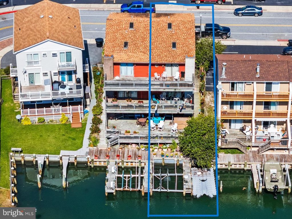 Image 77 of property listing at 617-B BAYSHORE CT #UNIT B, Ocean City, MD 21842