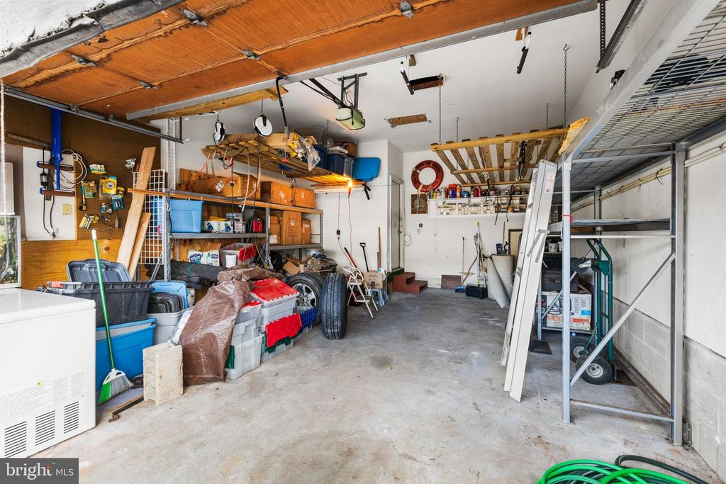 Image 84 of property listing at 617-B BAYSHORE CT #UNIT B, Ocean City, MD 21842