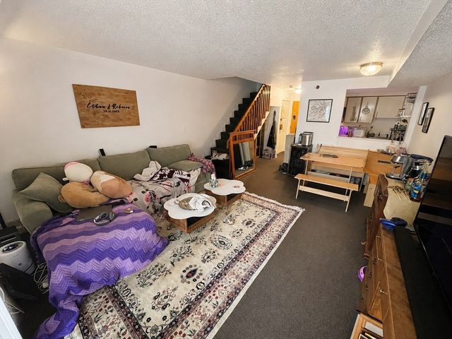 72 Euston Road 302, Boston, MA 02135