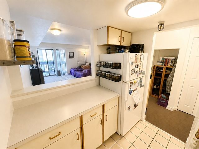 72 Euston Road 302, Boston, MA 02135