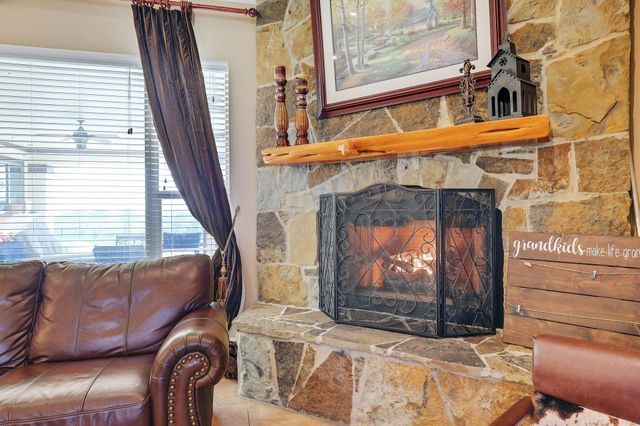 8407 Fm 1371 Road, Bellville, TX 77418