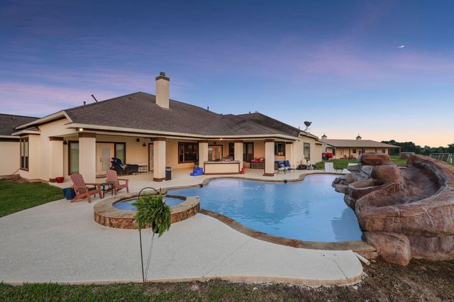 8407 Fm 1371 Road, Bellville, TX 77418