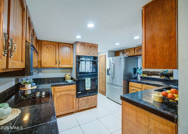 440 LEISURE WORLD --, Mesa, AZ 85206