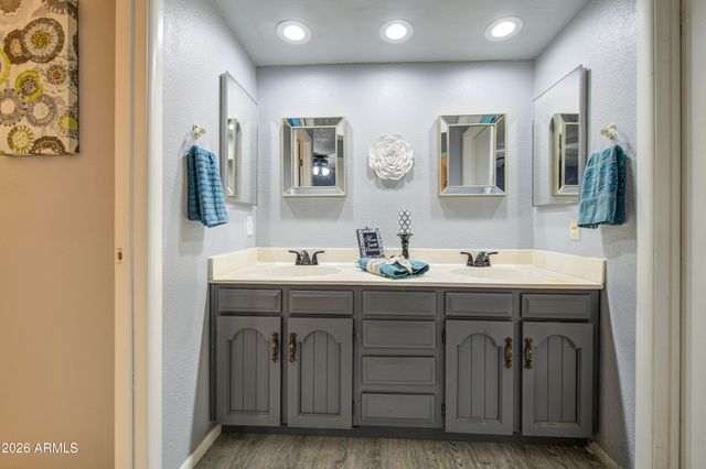 440 LEISURE WORLD --, Mesa, AZ 85206