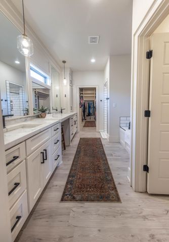 1127 16th Street, Shallowater, TX 79363