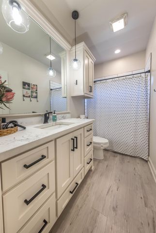 1127 16th Street, Shallowater, TX 79363