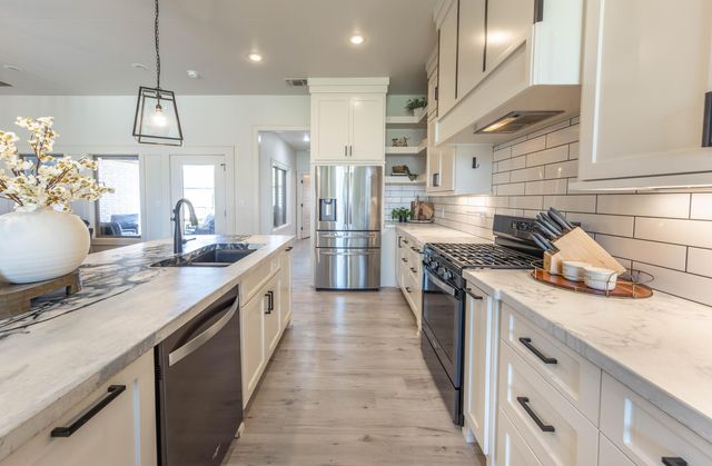 1127 16th Street, Shallowater, TX 79363