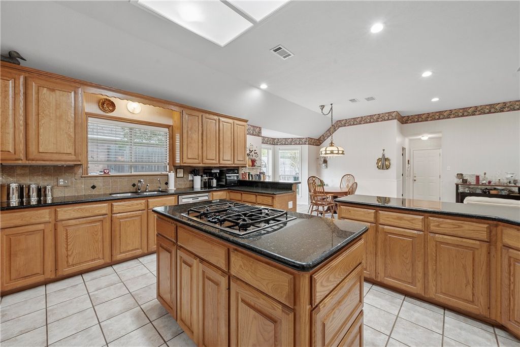 8411 Whiterose Court, College Station, TX 77845 — photo 5