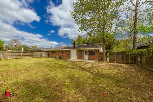 9774 Monticello Drive, Shreveport, LA 71118