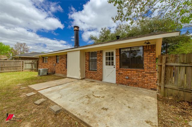 9774 Monticello Drive, Shreveport, LA 71118