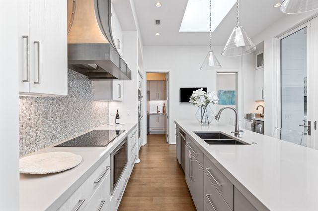 32 Kings Castle Court, Inlet Beach, FL 32461