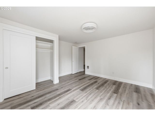 660 Nw NORWOOD St, Camas, WA 98607