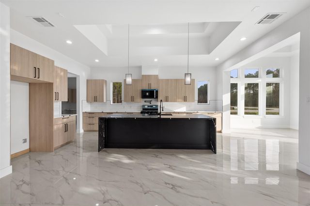 3137 Road 66125, Dayton, TX 77535