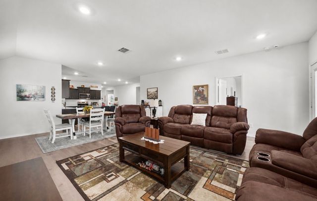 208 Redstone Lane, Caddo Mills, TX 75135