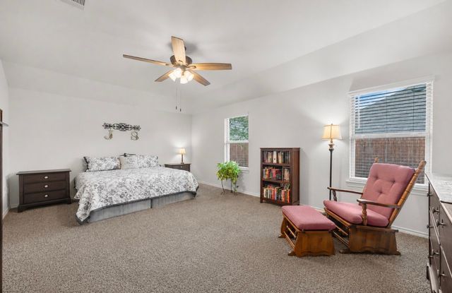 208 Redstone Lane, Caddo Mills, TX 75135