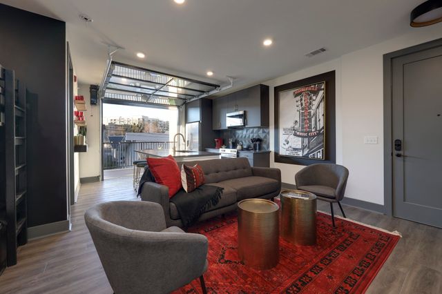 65 Lindsley Ave Apt 203, Nashville, TN 37210