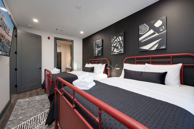 65 Lindsley Ave Apt 203, Nashville, TN 37210