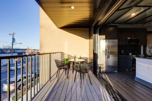 65 Lindsley Ave Apt 203, Nashville, TN 37210