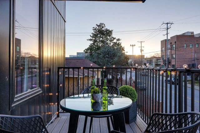 65 Lindsley Ave Apt 203, Nashville, TN 37210