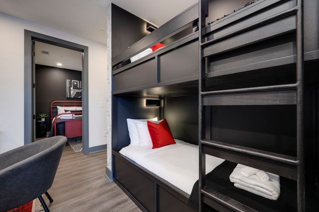 65 Lindsley Ave Apt 203, Nashville, TN 37210