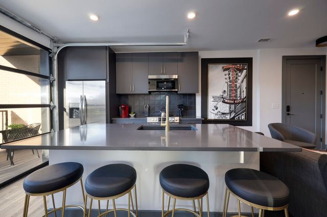 65 Lindsley Ave Apt 203, Nashville, TN 37210