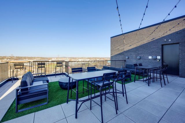 65 Lindsley Ave Apt 203, Nashville, TN 37210