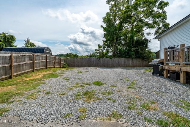 595 Summerville Road, Kingsport, TN 37663