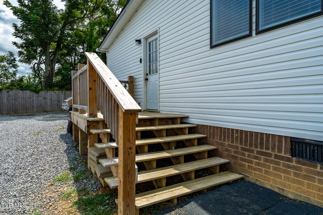 595 Summerville Road, Kingsport, TN 37663