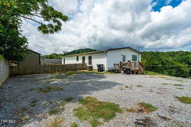 595 Summerville Road, Kingsport, TN 37663