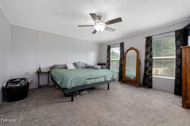 595 Summerville Road, Kingsport, TN 37663