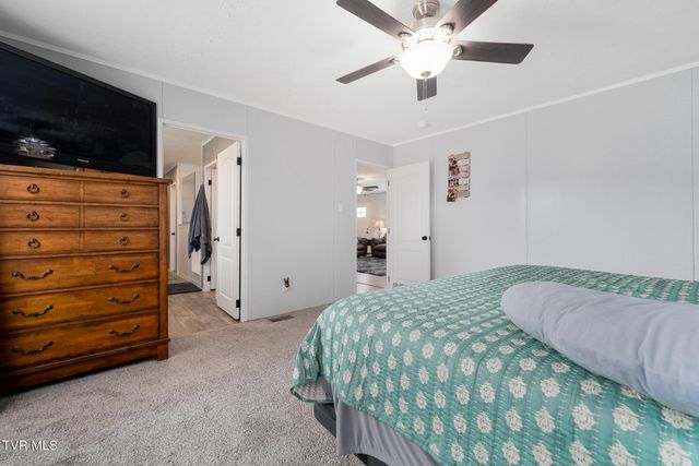 595 Summerville Road, Kingsport, TN 37663