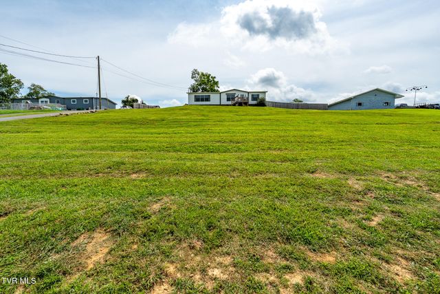 595 Summerville Road, Kingsport, TN 37663