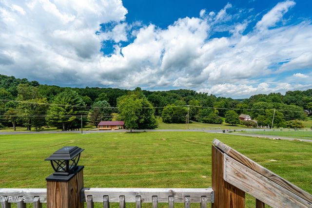 595 Summerville Road, Kingsport, TN 37663