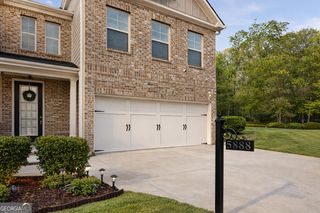 5888 Radford Loop, Fairburn, GA 30213