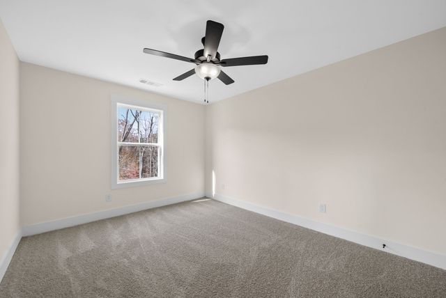 194 Dewberry Ct, Clarksville, TN 37042