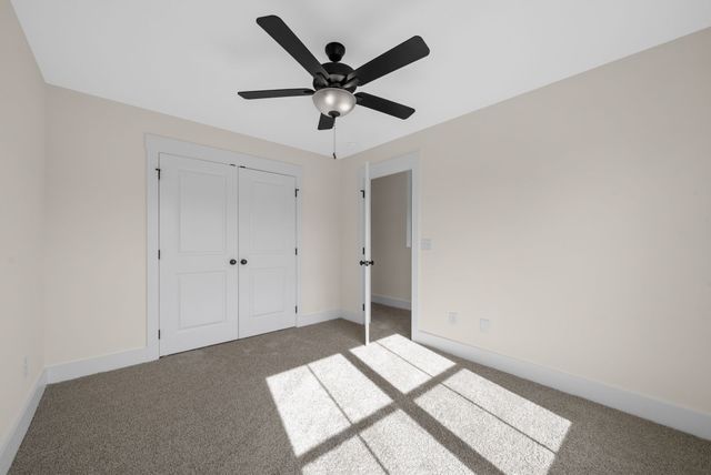 194 Dewberry Ct, Clarksville, TN 37042