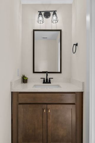 194 Dewberry Ct, Clarksville, TN 37042