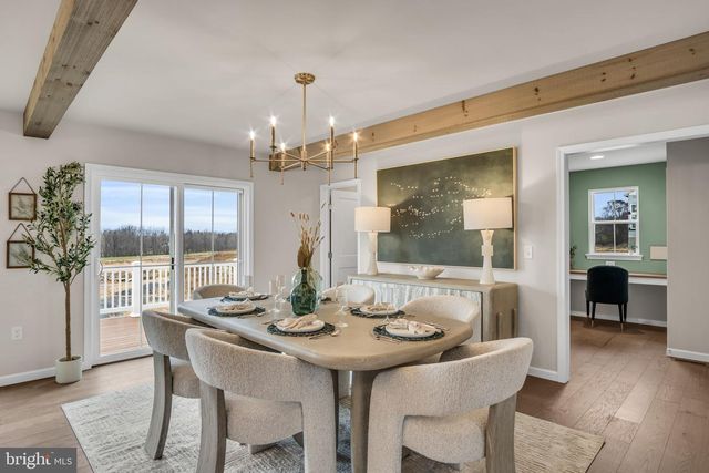 530 CORAL BELLS DR, Mechanicsburg, PA 17055