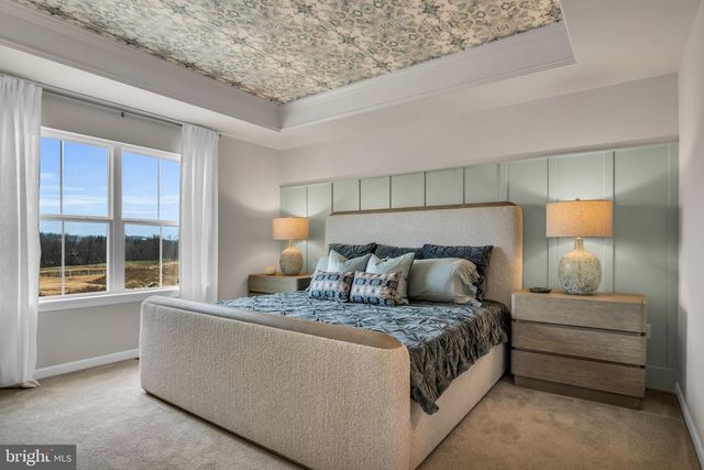 530 CORAL BELLS DR, Mechanicsburg, PA 17055