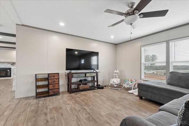 1166 Throckmorton Trail, Scottsburg, VA 24589