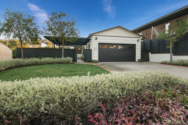 211 Ocean St, Solana Beach, CA 92075