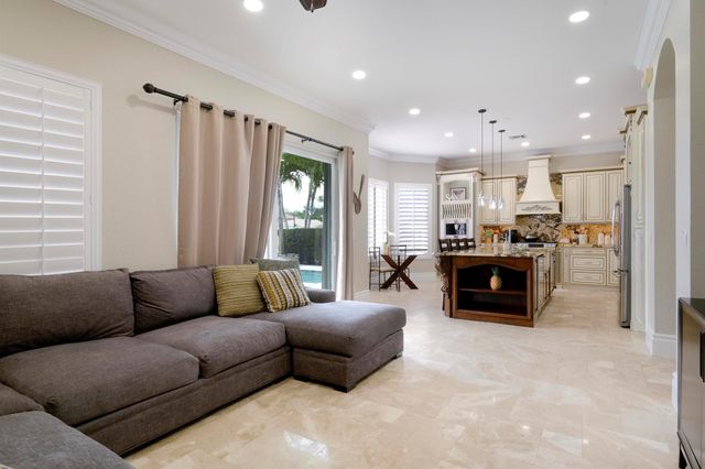 7150 Ivy Crossing Lane, Boynton Beach, FL 33436