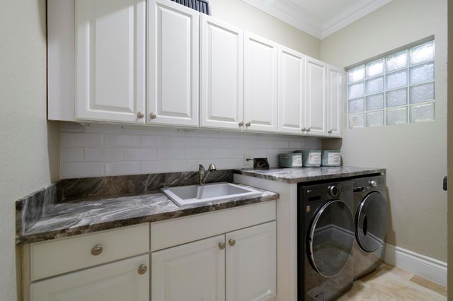 7150 Ivy Crossing Lane, Boynton Beach, FL 33436