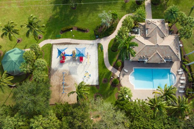 7150 Ivy Crossing Lane, Boynton Beach, FL 33436