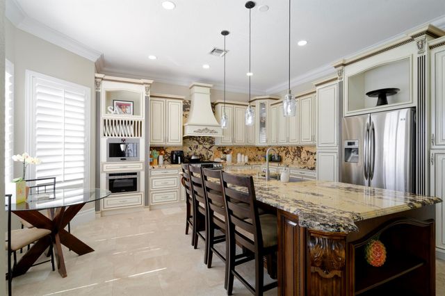 7150 Ivy Crossing Lane, Boynton Beach, FL 33436