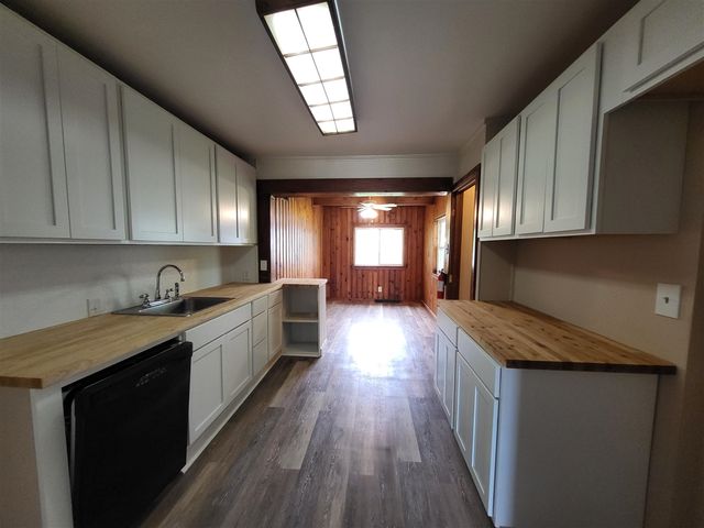 3622 19th Street, Wyandotte, MI 48192