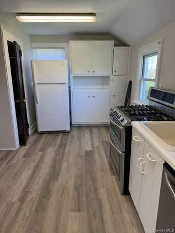 95 Upper Wisner Road, Warwick, NY 10990