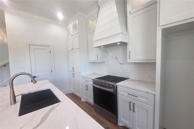 225 NE 16th Street, Oklahoma City, OK 73104