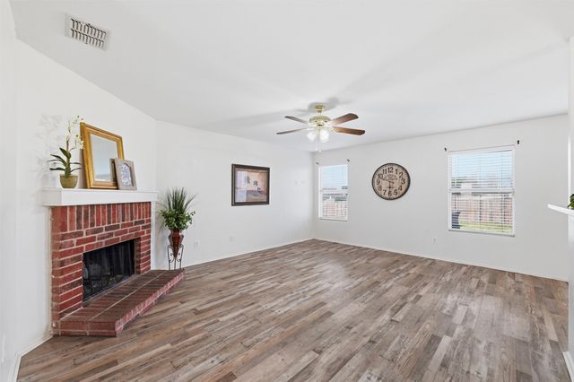 8900 Harvest Moon Trail, Denton, TX 76210