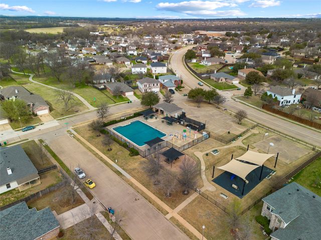 8900 Harvest Moon Trail, Denton, TX 76210